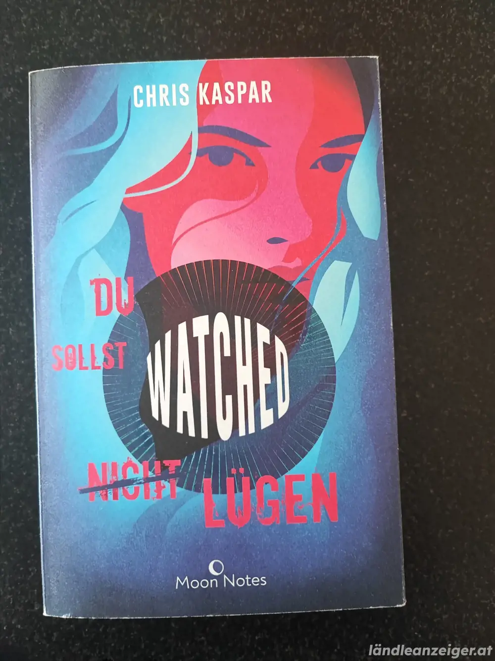 Watched (signiert und ungelesen)