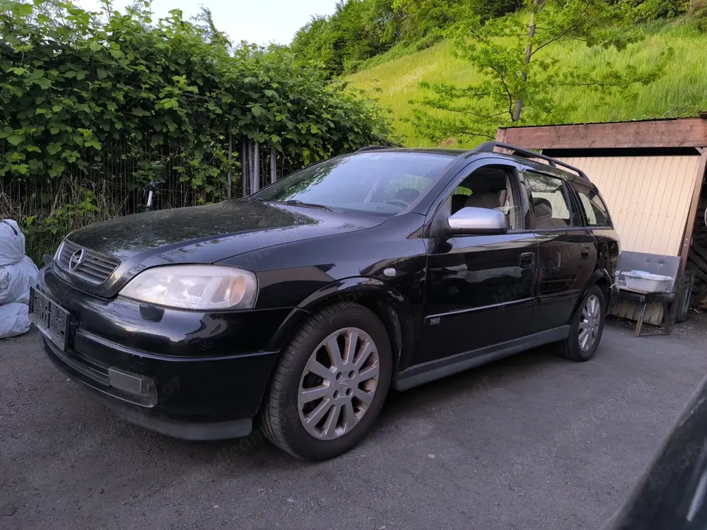 Opel Astra Kombi neu ÖAMTC Vorgeführt Opel Astra Kombi neu ÖAMTC Vorgeführt