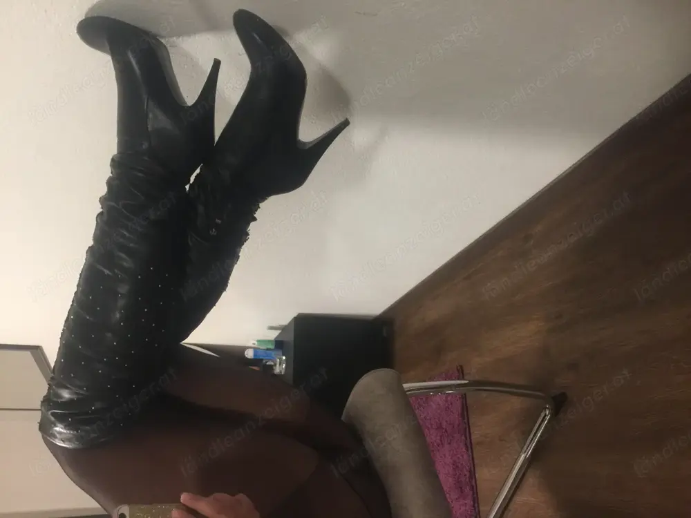 Deutsche liebevolle vollbusig privat in Dornbirn 