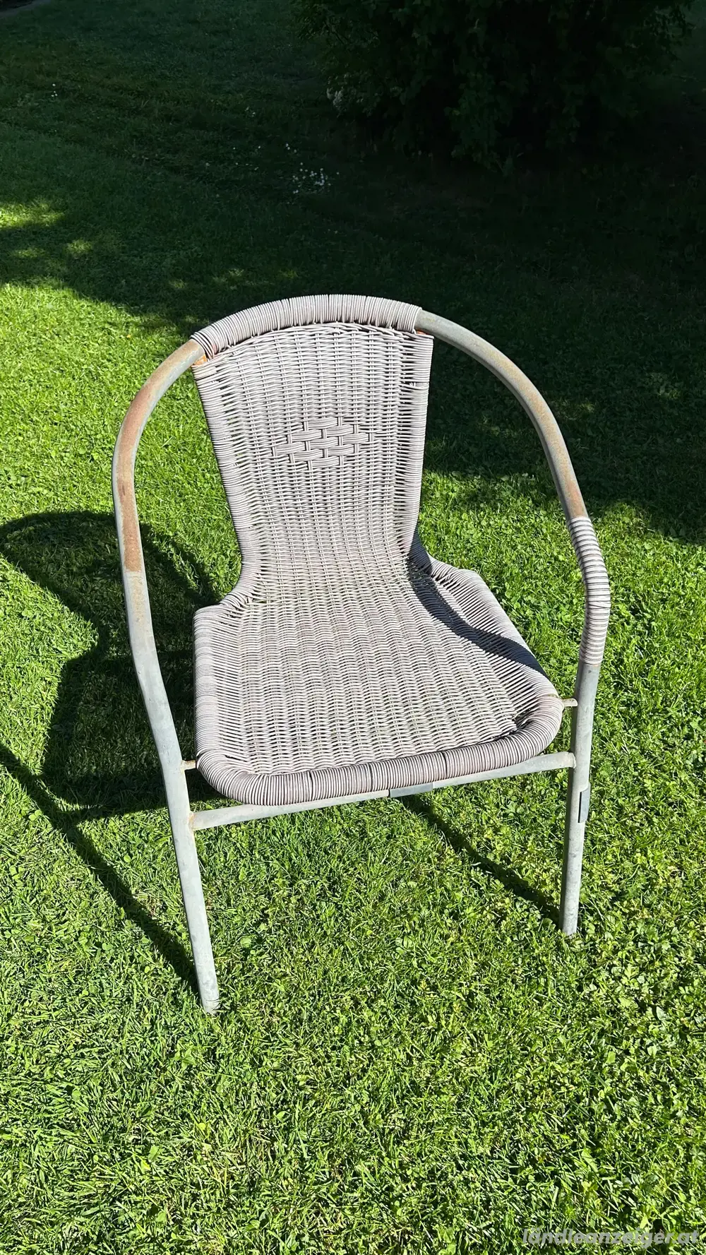 4 Gartenstühle gratis 4 Gartenstühle gratis