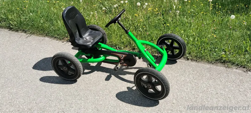 Gokart Berg Buddy grün (gebraucht - siehe Fotos) Gokart Berg Buddy grün (gebraucht - siehe Fotos)