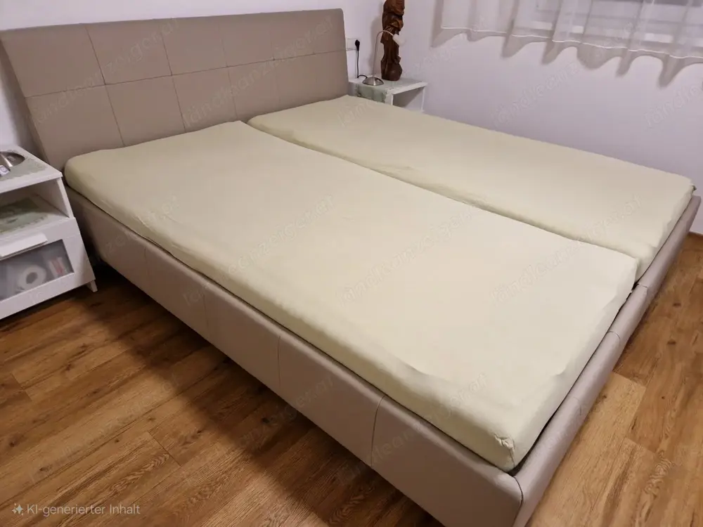 Doppelbett mit Lederimitat Doppelbett mit Lederimitat