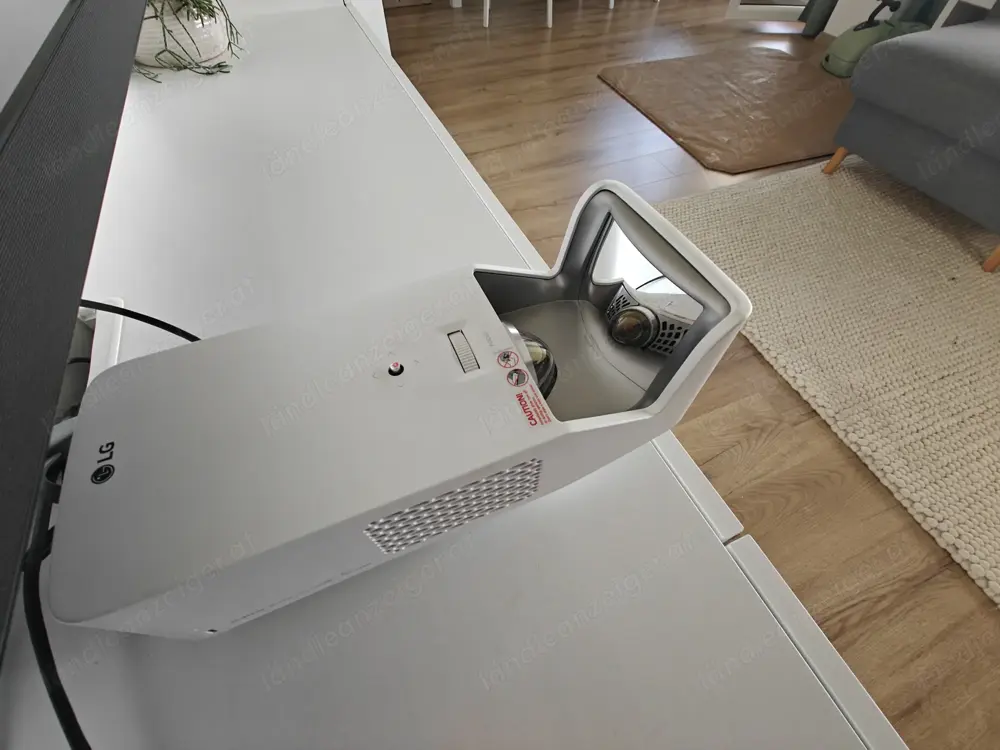 LG HF65LS Adagio 2.0   Kurzdistanz LED-Beamer   Full HD