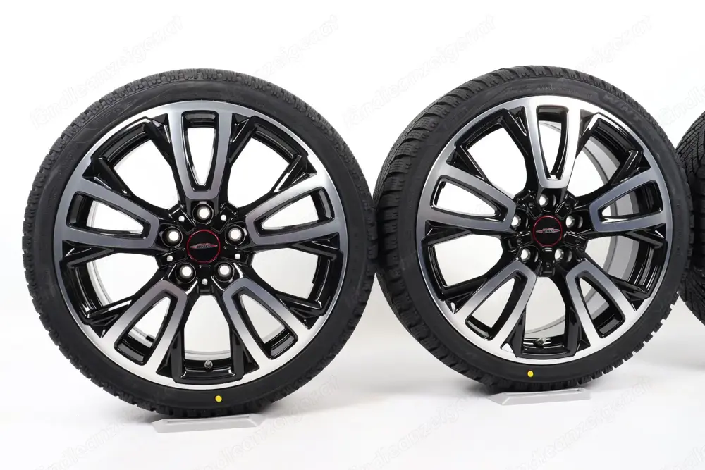 MINI Winterkompletträder F55 F56 F57 18 Zoll Styling JCW Circuit Spoke 902 MINI Winterkompletträder F55 F56 F57 18 Zoll Styling JCW Circuit Spoke 902