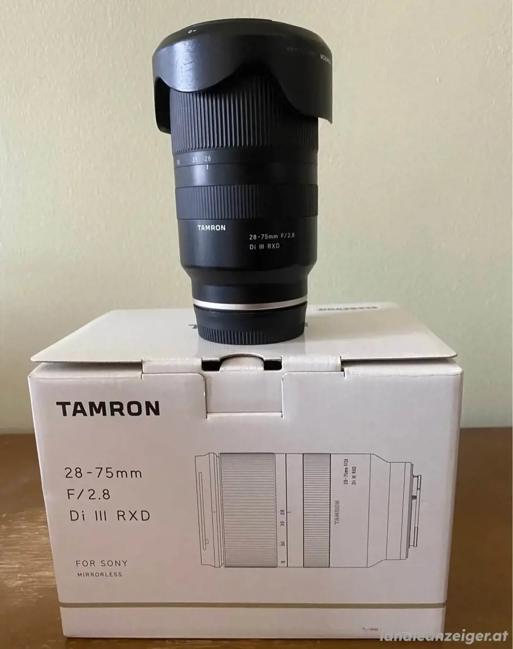 Ich verkaufe meine Sony A7III Kamera in gutem Zustand.