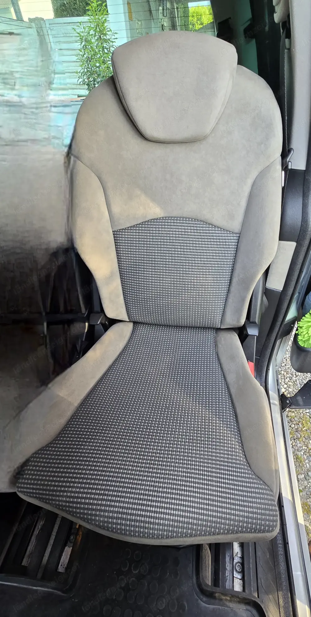 3. Sitzreihe für Peugot 807 3. Sitzreihe für Peugot 807