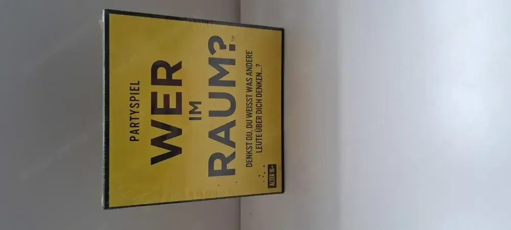 Wer im Raum? Partyspiel Wer im Raum? Partyspiel