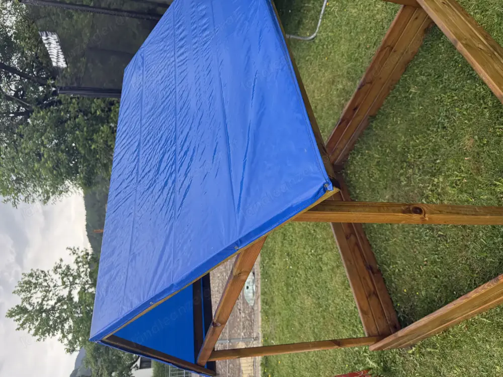 Sandkasten mit Dach 140x140 cm Sandkasten mit Dach 140x140 cm