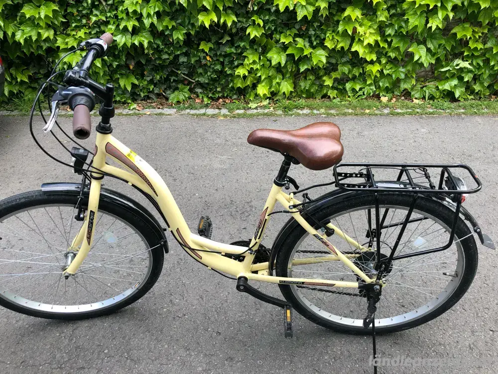 M dchen Fahrrad M dchen Fahrrad