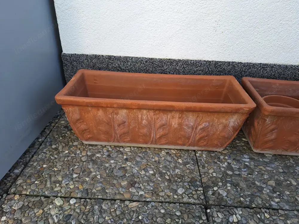 Blumenkiste aus Ton Blumenkiste aus Ton