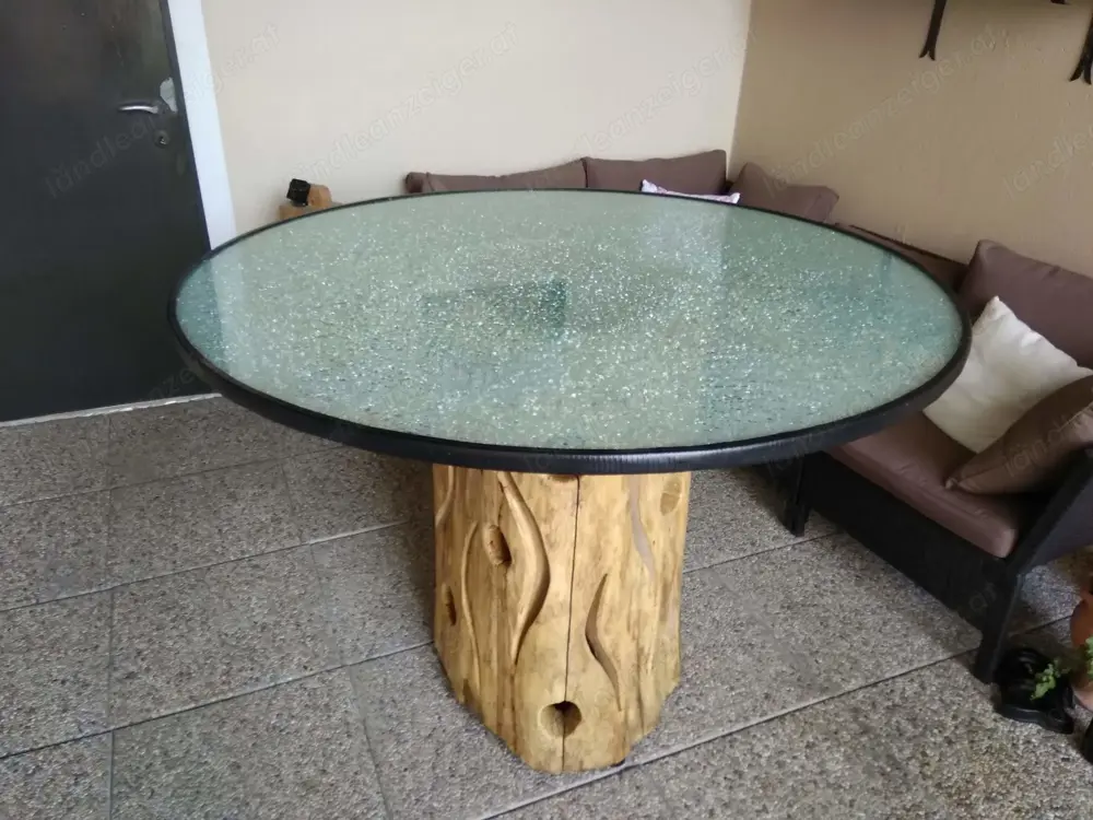 Stehtisch aus Holz m. Glasplatte 150cm u. Beleuchtung Stehtisch aus Holz m. Glasplatte 150cm u. Beleuchtung