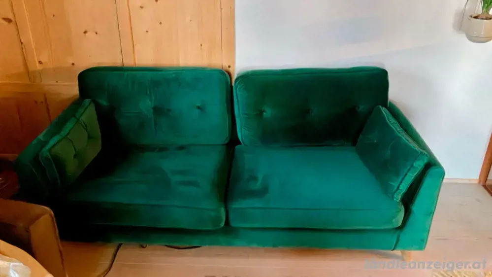 Sofa Couch aus Samtstoff Sofa Couch aus Samtstoff