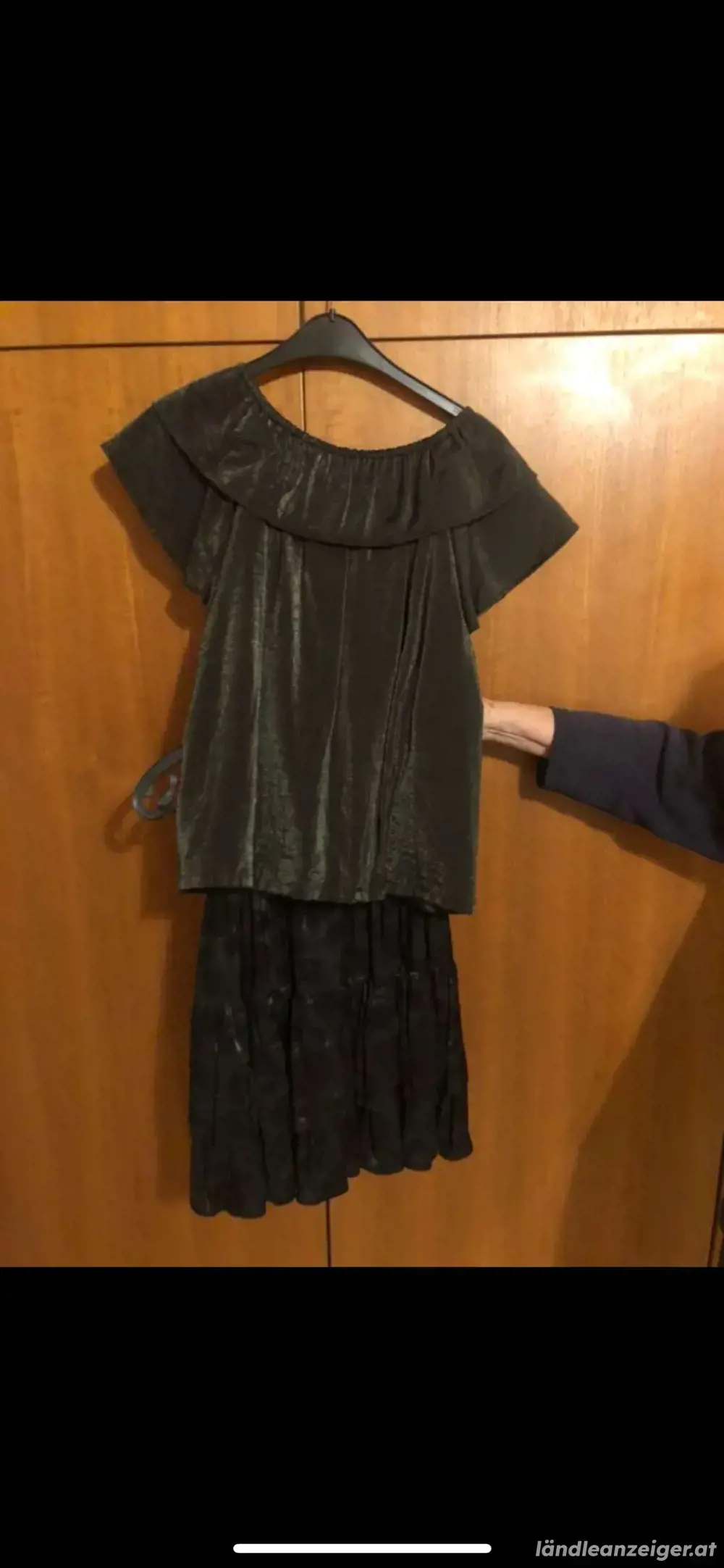Ballkleidung: Carmenbluse + Rock, Gr. 38 Ballkleidung: Carmenbluse + Rock, Gr. 38