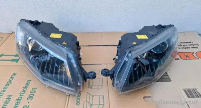 Gebrauchte Xenonscheinwerfer Skoda Octavia Rechts und Links Gebrauchte Xenonscheinwerfer Skoda Octavia Rechts und Links