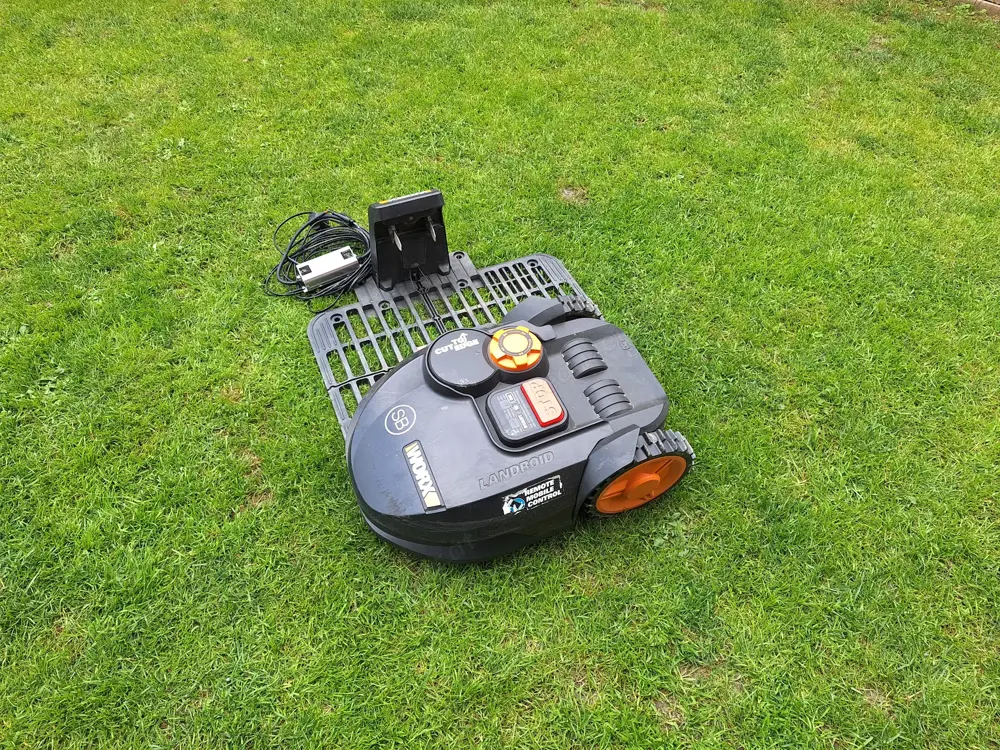 Rasenroboter mähroboter Rasenroboter mähroboter