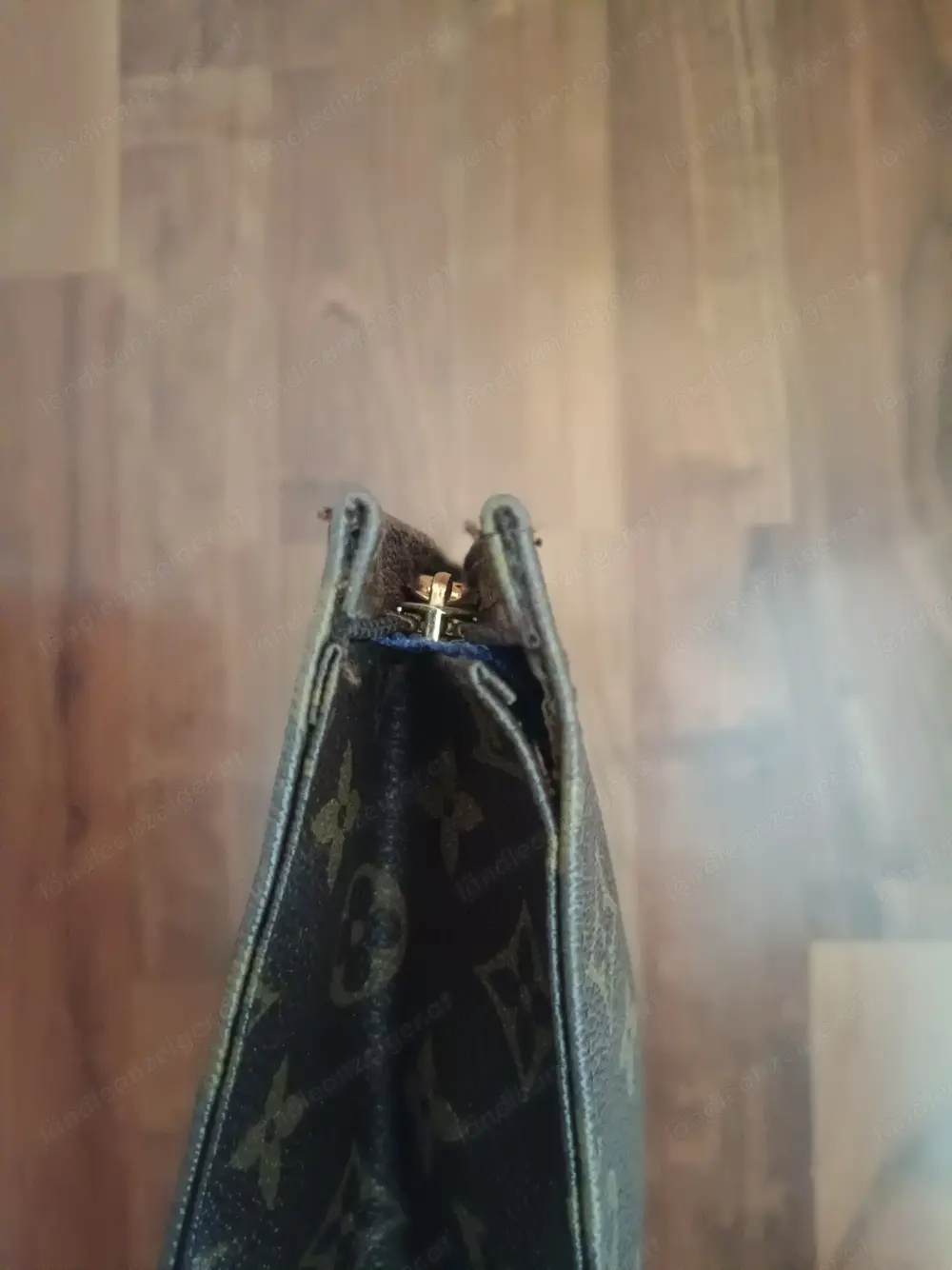 Louis Vuitton Poche Toilette Monogram 19 Louis Vuitton Poche Toilette Monogram 19