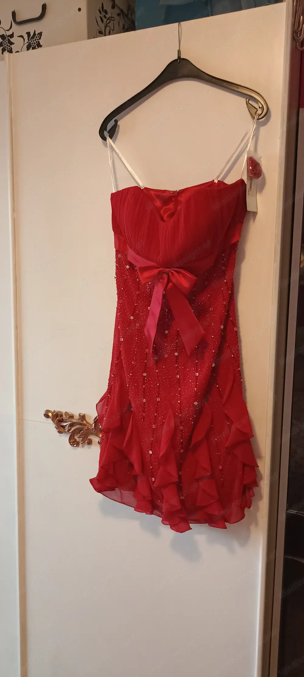 Cocktailkleid neu mit Etikett Größe 42 rot Cocktailkleid neu mit Etikett Größe 42 rot