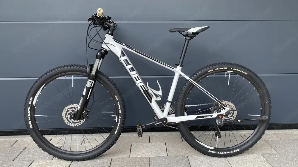 Cube Attention 27,5 - 16 Zoll Cube Attention 27,5 - 16 Zoll
