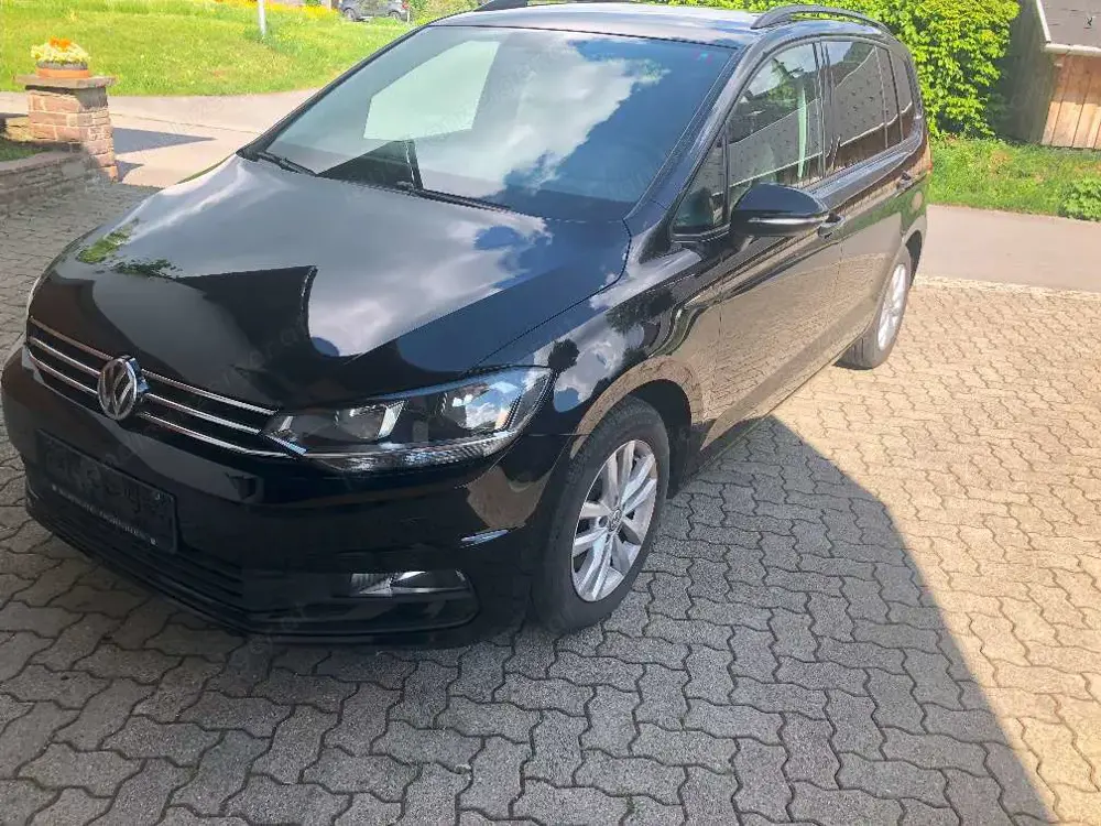 VW Touran Comfortline 1,6 SCR TDI VW Touran Comfortline 1,6 SCR TDI