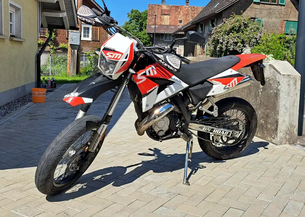 Moped Beeline SM50 