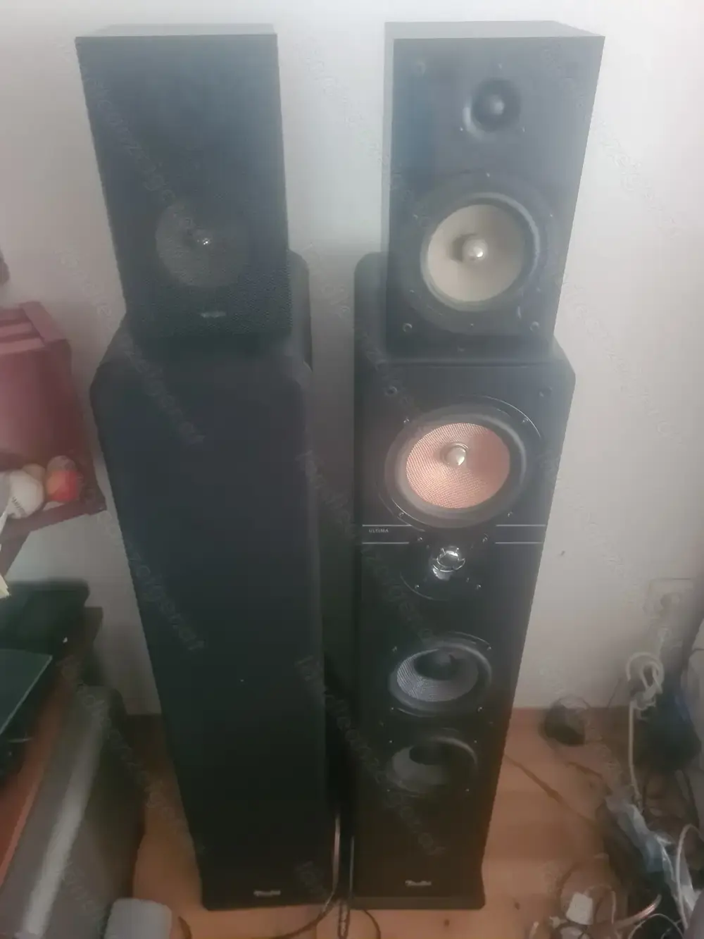 Teufel Soundsystem Boxen 2x M320 R 2x UL40 Mk3 18 als Set,paar oder einzeln Teufel Soundsystem Boxen 2x M320 R 2x UL40 Mk3 18 als Set,paar oder einzeln