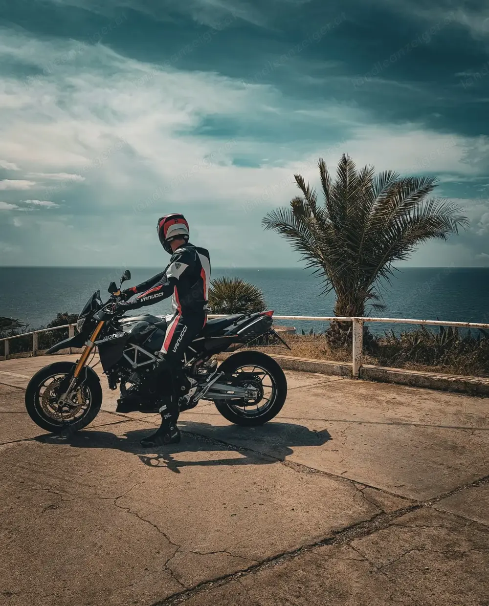 Aprilia Dorsoduro 1200 ABS ATC Aprilia Dorsoduro 1200 ABS ATC