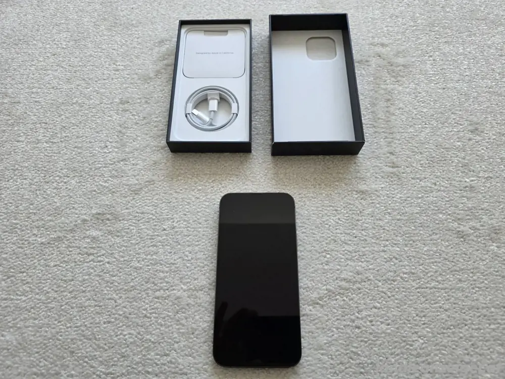 Apple iPhone 13 Pro Max - 1TB - Graphit Apple iPhone 13 Pro Max - 1TB - Graphit