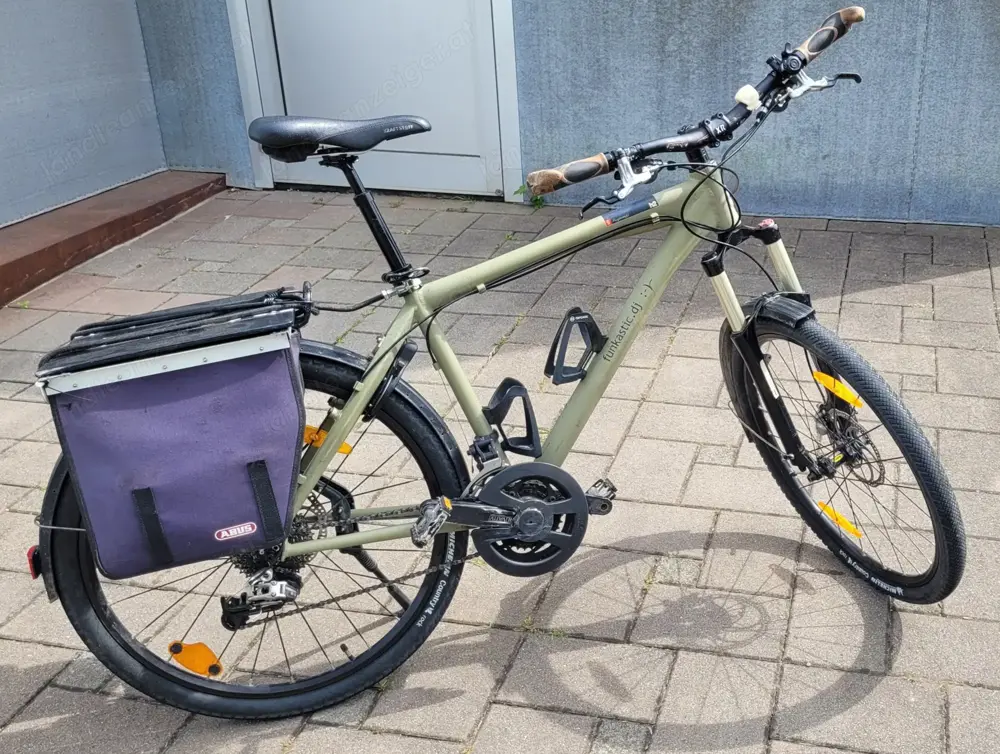 Robustes Stadtrad Vollausstattung