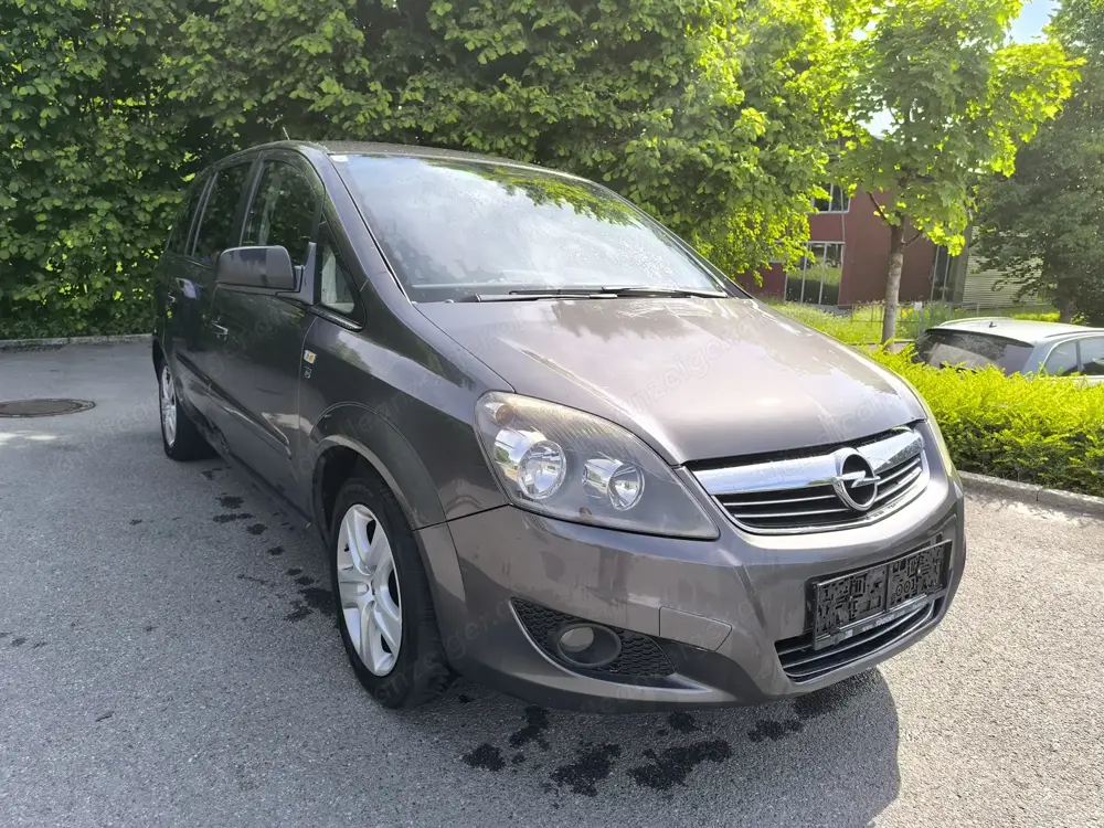 Opel Zafira Automatik 7 Sitzer Opel Zafira Automatik 7 Sitzer