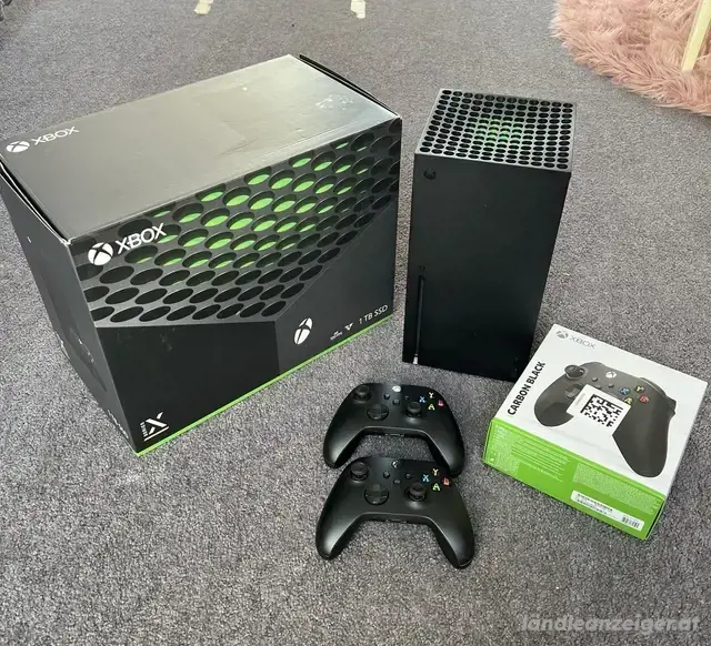 Xbox serie x spielkonsole + 2 controller Xbox serie x spielkonsole + 2 controller