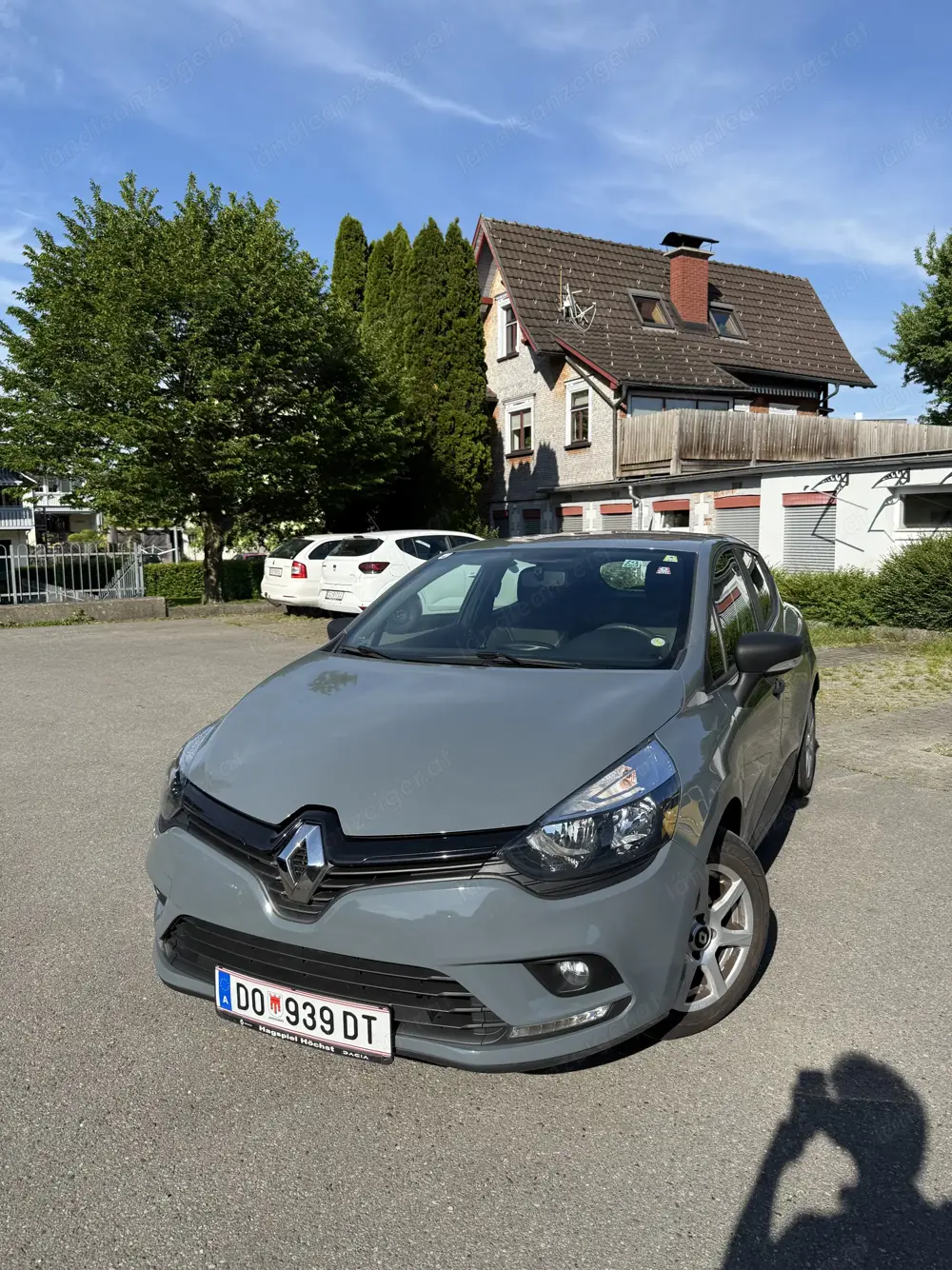 Renault Clio 2019 - Gepflegtes Fahrzeug aus 1. Hand