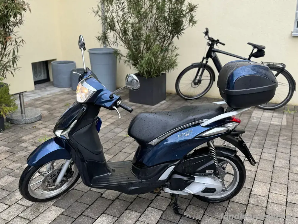 Piaggio Liberty 125 iGet 4T 3V Roller   Scooter