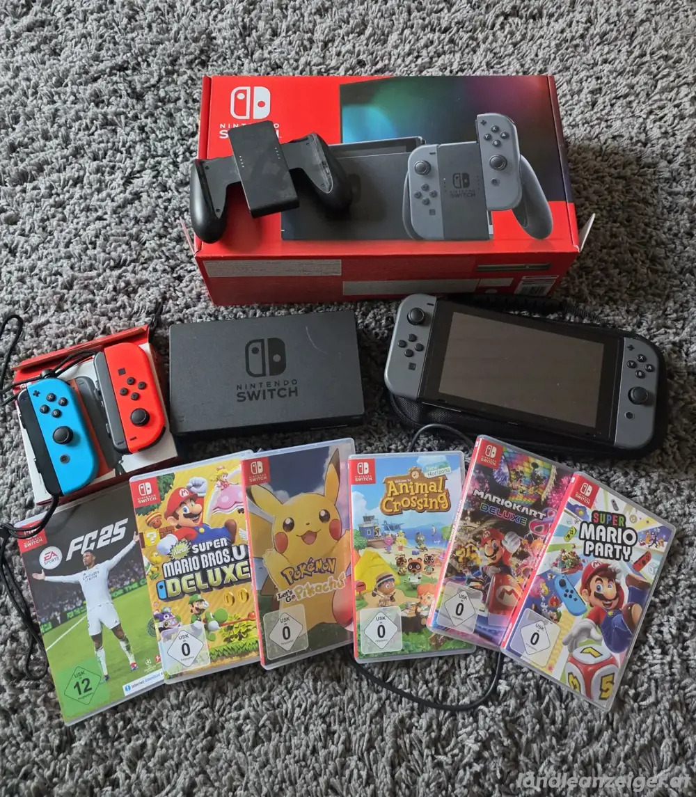 Nintendo switch Spielkonsole , controller , joycon und 6 videospiel im OVP . Nintendo switch Spielkonsole , controller , joycon und 6 videospiel im OVP .