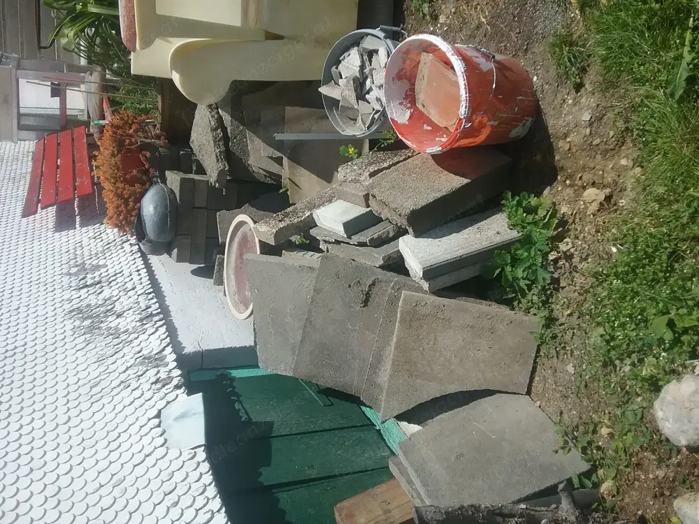 Verschenke Betonplatten bruch Verschenke Betonplatten bruch