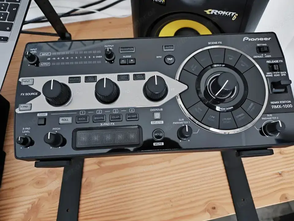 Pioneer RMX 1000 Pioneer RMX 1000
