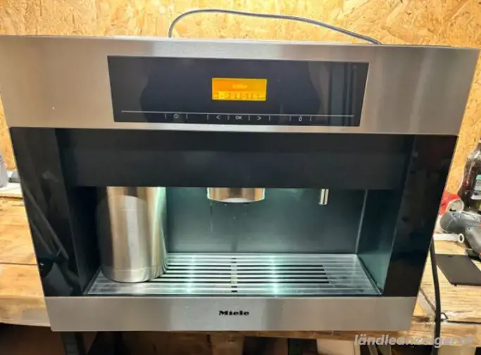 Miele Kaffeevollautomat CVA5060 Miele Kaffeevollautomat CVA5060