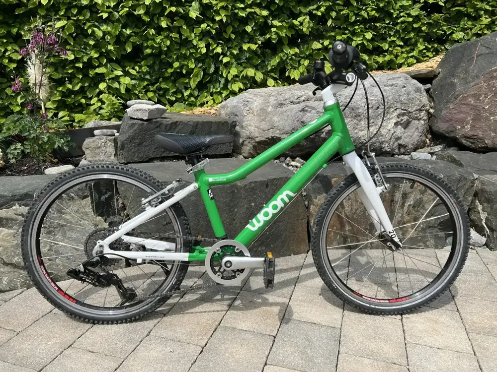 Kinderfahrrad Woom 4 in grün Kinderfahrrad Woom 4 in grün