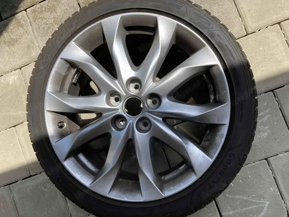 Winterreifen mit Alufelgen Mazda Winterreifen mit Alufelgen Mazda