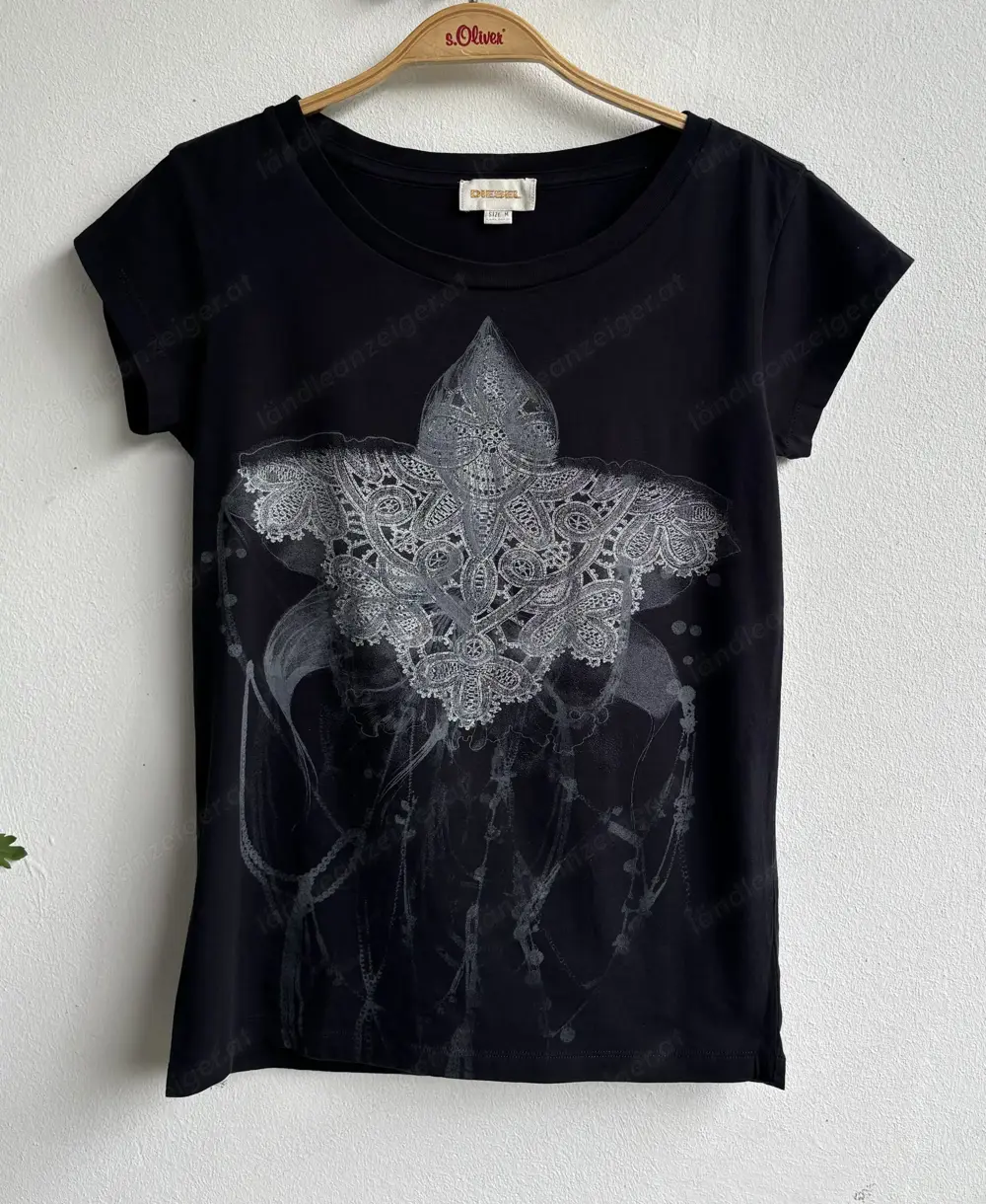 Schwarzes Damen kurzarm Shirt von Diesel Schwarzes Damen kurzarm Shirt von Diesel