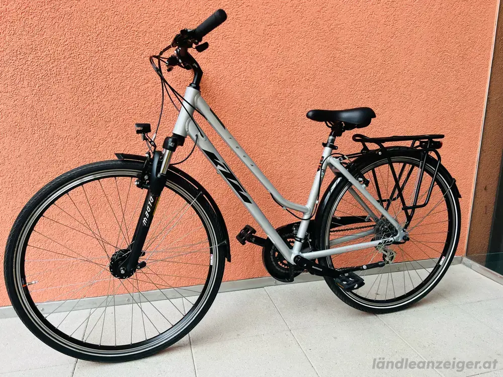 Ktm 28 Zoll Mädchen Damen Fahrrad(Wie Neu) Ktm 28 Zoll Mädchen Damen Fahrrad(Wie Neu)