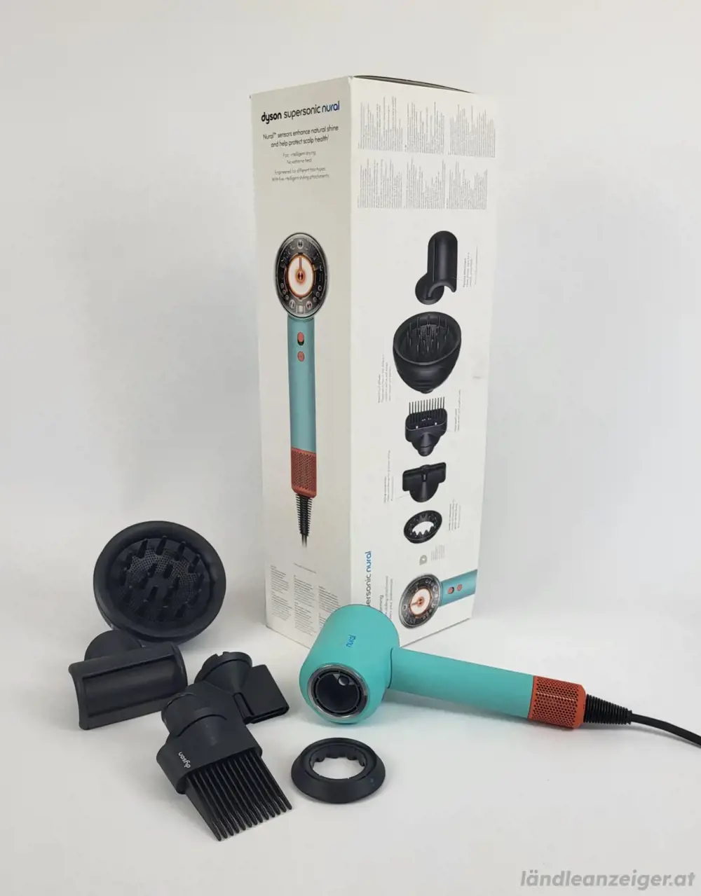 Dyson haartrokner supersonic nural ceramic neu mit OVP + rechung Dyson haartrokner supersonic nural ceramic neu mit OVP + rechung