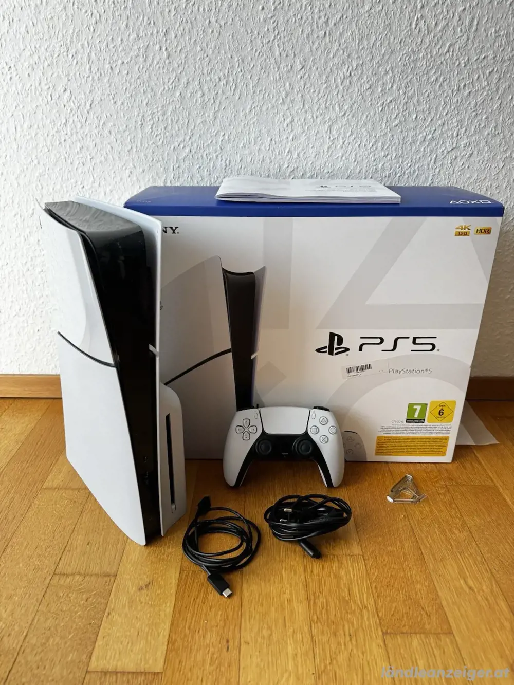PlayStation 5 spielkonsole mit kontrollern und OVP inklusive rechung und garantie . PlayStation 5 spielkonsole mit kontrollern und OVP inklusive rechung und garantie .