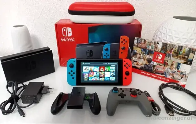 Nintendo switch spielkonsole mit 2 kontrollern und OVP . guten zustand Nintendo switch spielkonsole mit 2 kontrollern und OVP . guten zustand