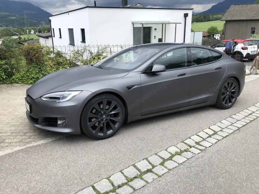 Verkaufe Tesla Model S BJ 11 2019 Verkaufe Tesla Model S BJ 11 2019