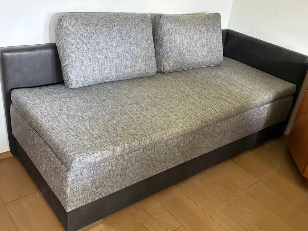 Couch zu verkaufen Couch zu verkaufen