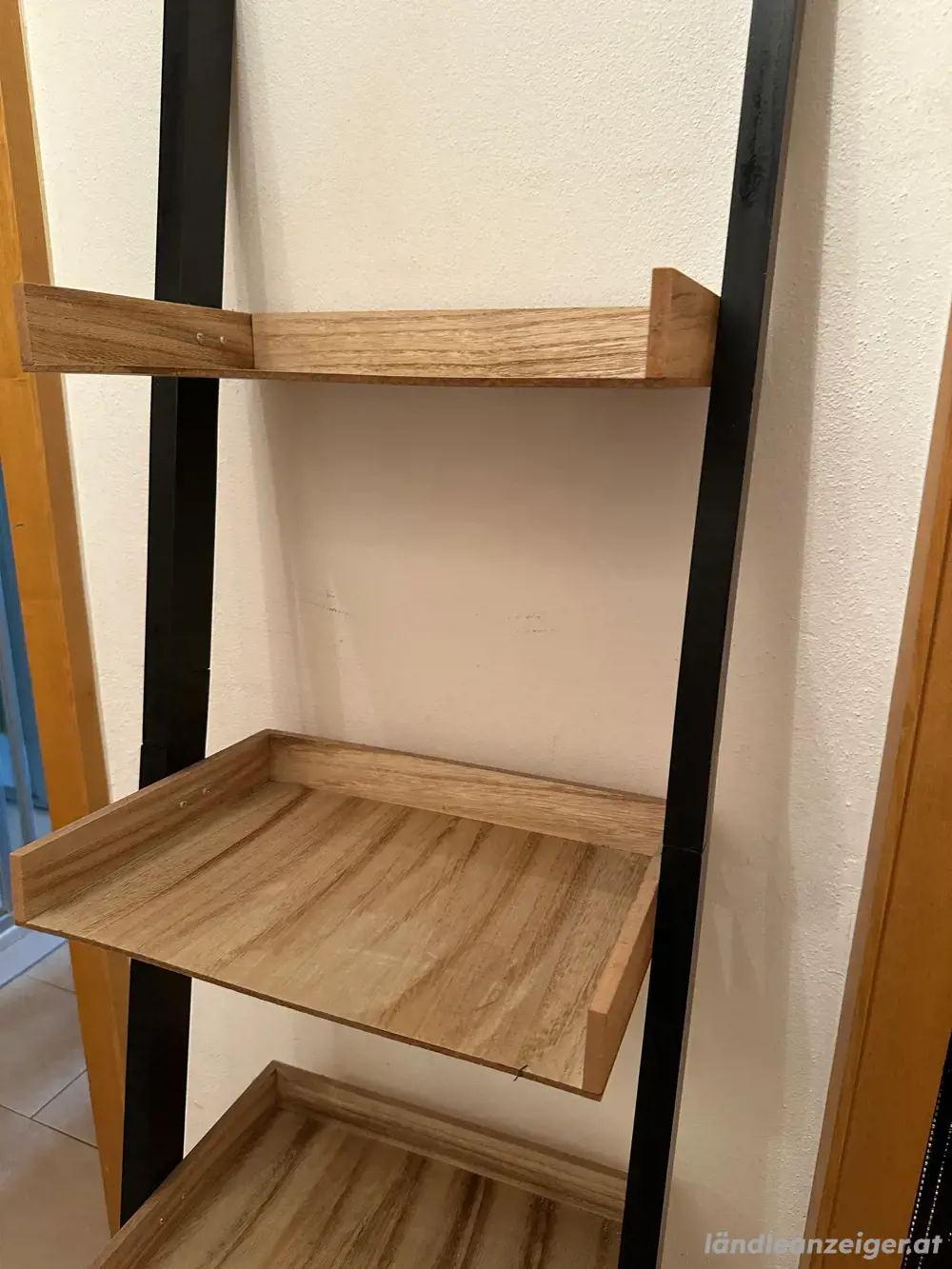 Regal zu verkaufen