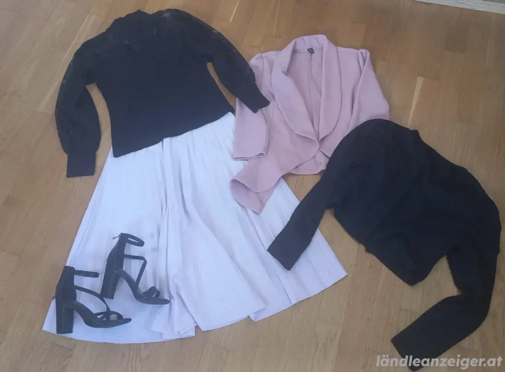 Damenset in schwarz, rosa Damenset in schwarz, rosa