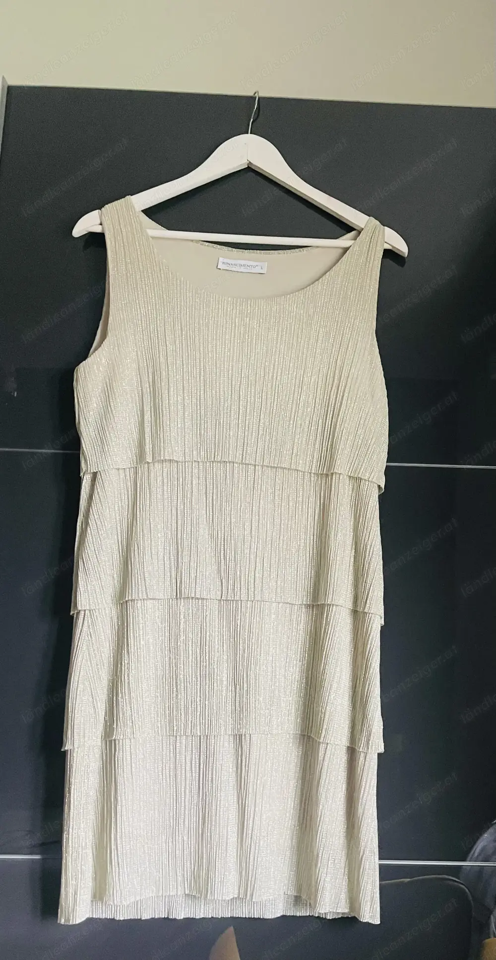 Bekleidung Bekleidung