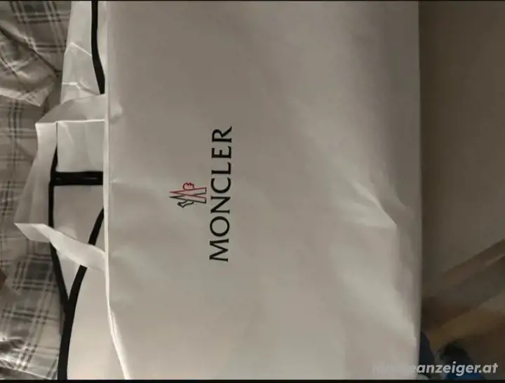 Moncler ecrins S Moncler ecrins S