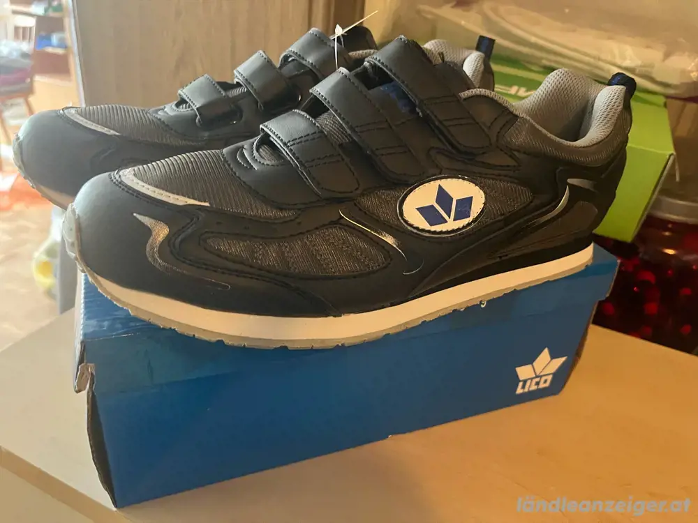 NEUE Lico Herrensneaker Gr.47 (Stückpreis) NEUE Lico Herrensneaker Gr.47 (Stückpreis)